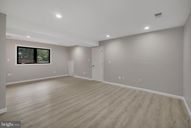 6170 HOWELLS RD, Alexandria, VA 22310