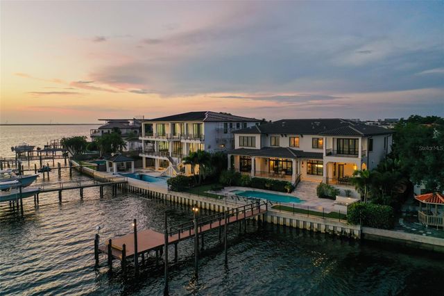 5120 W LONGFELLOW AVENUE, Tampa, FL 33629