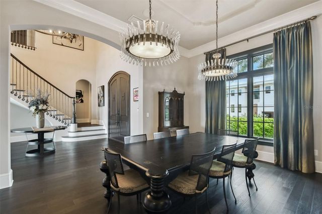 5120 W LONGFELLOW AVENUE, Tampa, FL 33629