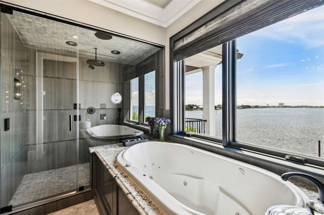 5120 W LONGFELLOW AVENUE, Tampa, FL 33629