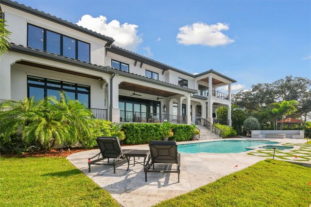 5120 W LONGFELLOW AVENUE, Tampa, FL 33629
