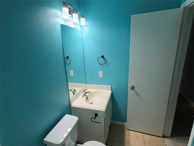 4470 Falls Drive, Dallas, TX 75211