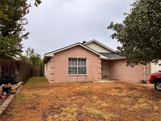 4470 Falls Drive, Dallas, TX 75211
