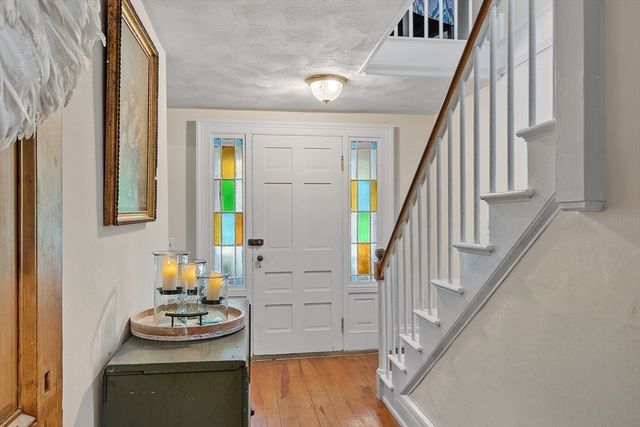 79 Central St, Berlin, MA 01503