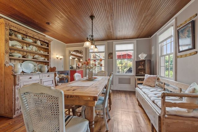 79 Central St, Berlin, MA 01503