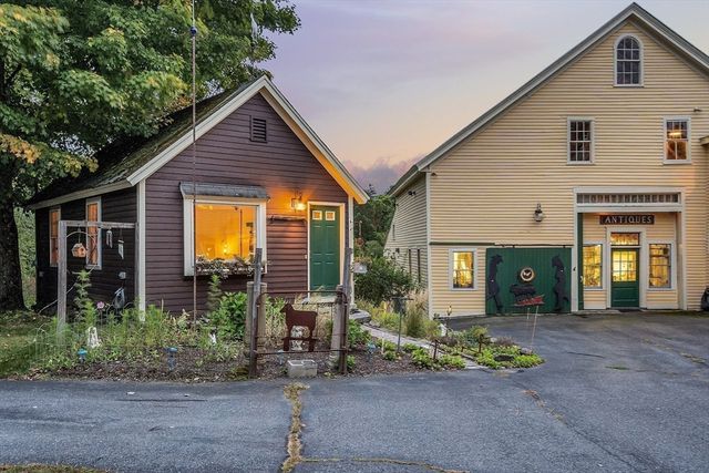 79 Central St, Berlin, MA 01503