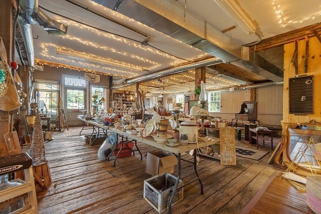 79 Central St, Berlin, MA 01503