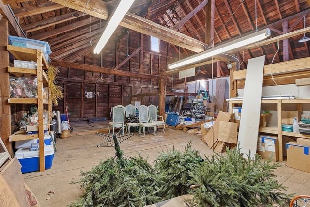 79 Central St, Berlin, MA 01503