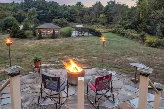 79 Central St, Berlin, MA 01503