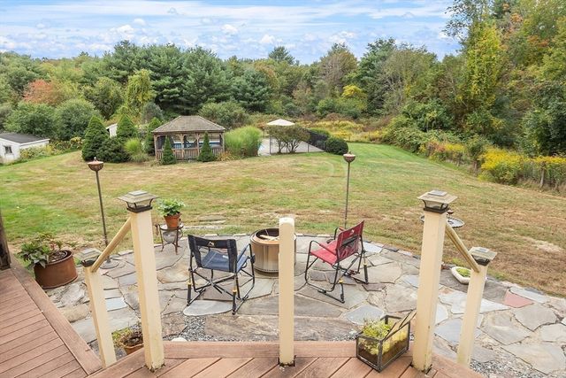 79 Central St, Berlin, MA 01503