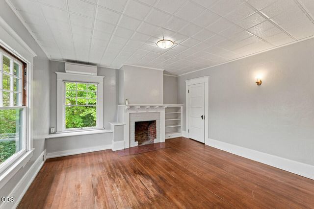 612 NW 3rd Street, Grants Pass, OR 97526
