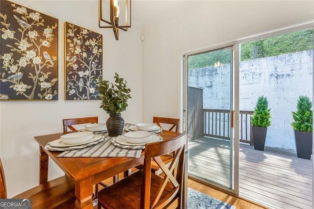 1100 Liberty Parkway NW 403, Atlanta, GA 30318