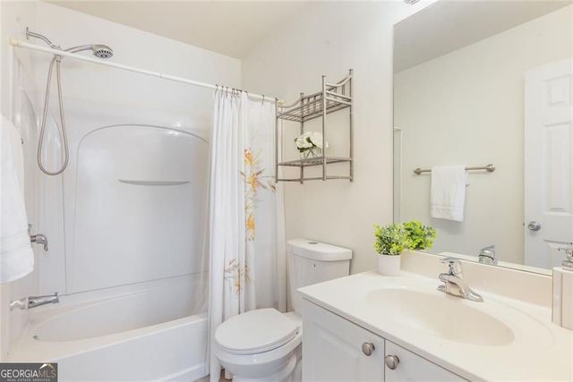 1100 Liberty Parkway NW 403, Atlanta, GA 30318