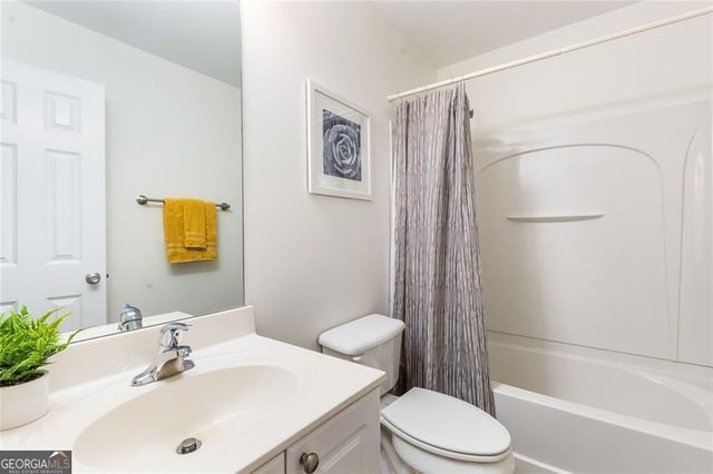 1100 Liberty Parkway NW 403, Atlanta, GA 30318