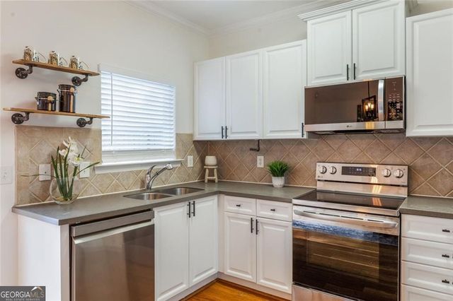 1100 Liberty Parkway NW 403, Atlanta, GA 30318