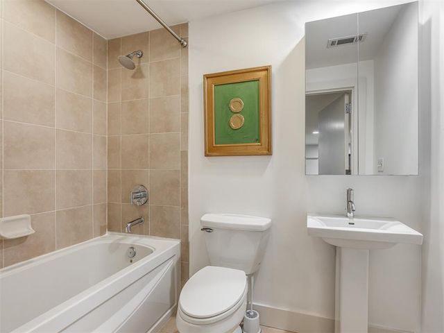 301 NE 4th Street 1, Oklahoma City, OK 73104