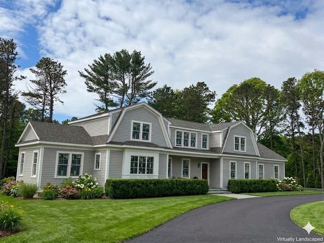 14 Herring Gull Rd, Mashpee, MA 02648