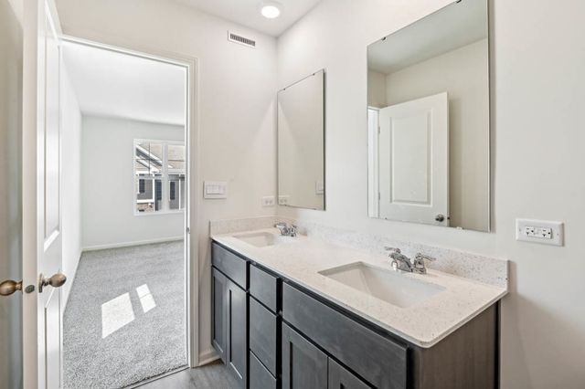 17392 Ulster Drive, Tinley Park, IL 60477