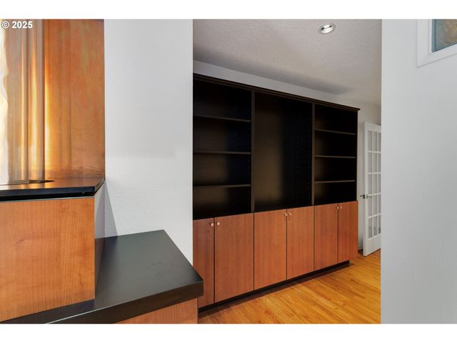 2636 MARIA Ct, West Linn, OR 97068