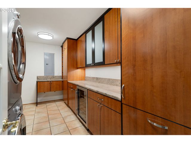 2636 MARIA Ct, West Linn, OR 97068