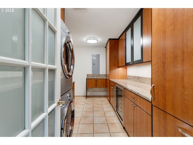 2636 MARIA Ct, West Linn, OR 97068