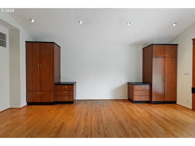 2636 MARIA Ct, West Linn, OR 97068