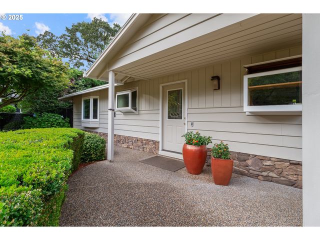 2636 MARIA Ct, West Linn, OR 97068