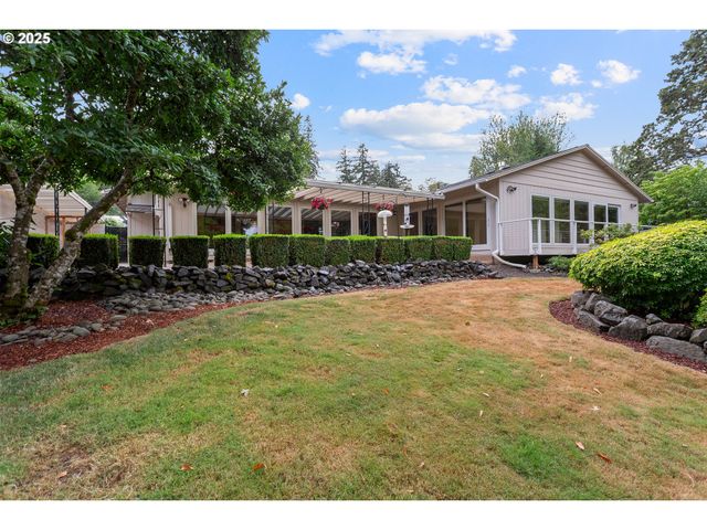 2636 MARIA Ct, West Linn, OR 97068