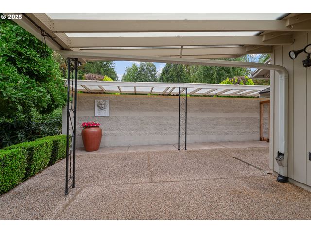 2636 MARIA Ct, West Linn, OR 97068