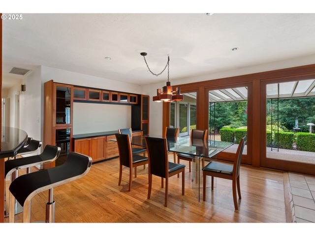 2636 MARIA Ct, West Linn, OR 97068