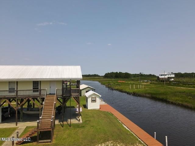 9019 Saint Teresa Drive, Bay Saint Louis, MS 39520