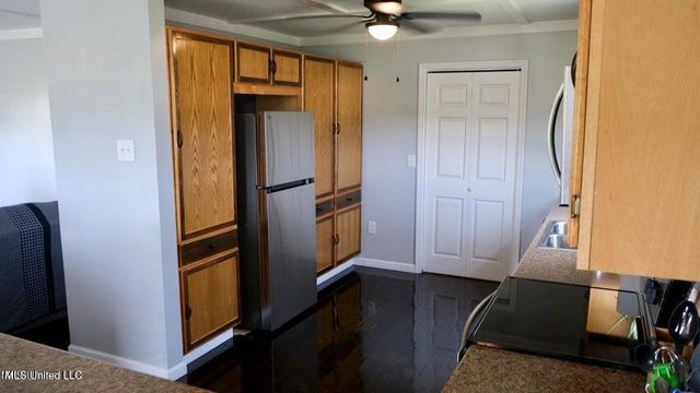 9019 Saint Teresa Drive, Bay Saint Louis, MS 39520