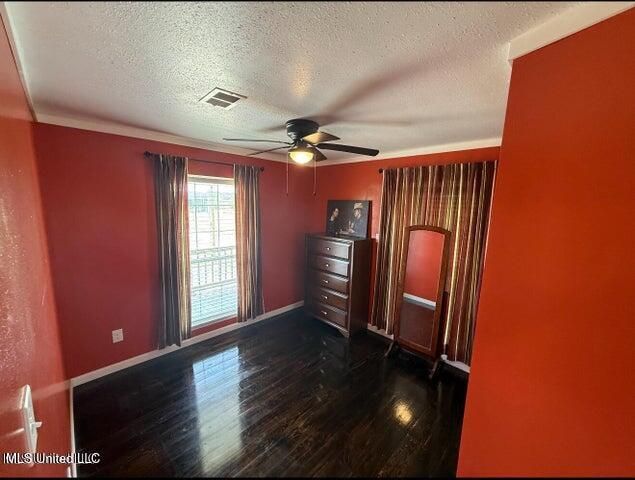 9019 Saint Teresa Drive, Bay Saint Louis, MS 39520