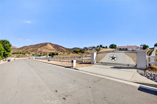 17639 Big Sky Cir., Perris, CA 92570