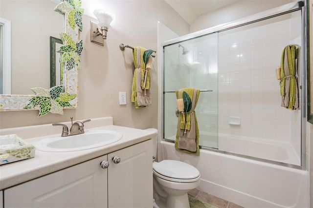 2148 CHIANTI PLACE 13-0139, Palm Harbor, FL 34683