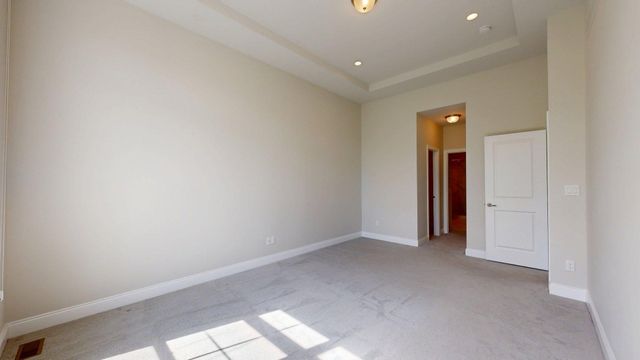 3019 N Spurway Drive, Ann Arbor, MI 48105