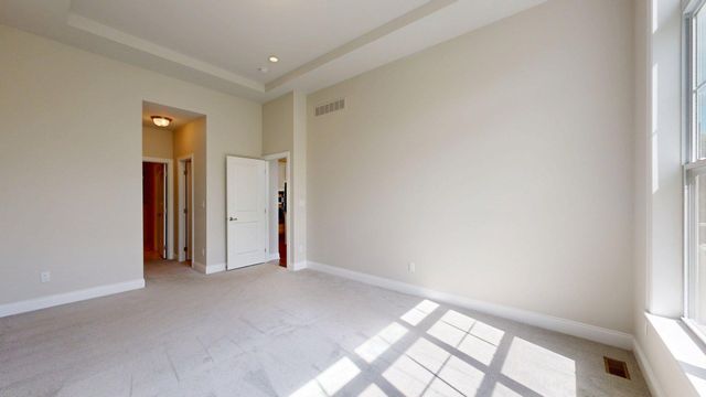 3019 N Spurway Drive, Ann Arbor, MI 48105