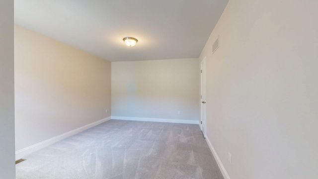 3019 N Spurway Drive, Ann Arbor, MI 48105