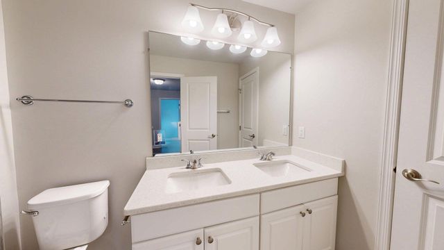 3019 N Spurway Drive, Ann Arbor, MI 48105