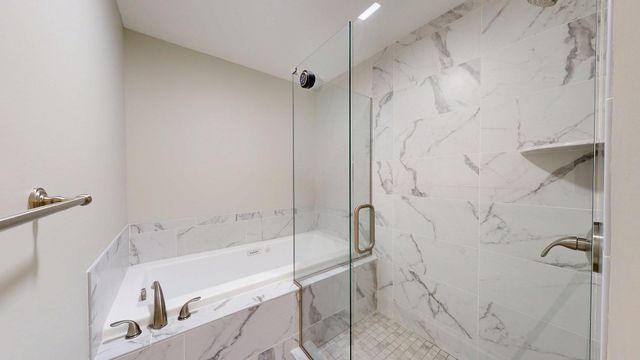 3019 N Spurway Drive, Ann Arbor, MI 48105