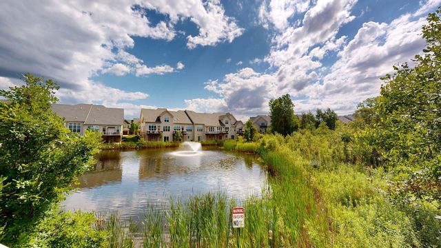 3019 N Spurway Drive, Ann Arbor, MI 48105