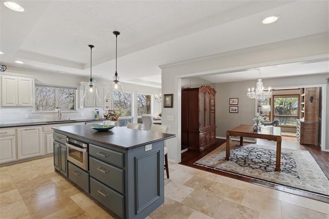 12 Rustic Hills Street, Norman, OK 73072