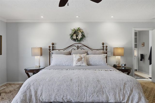 12 Rustic Hills Street, Norman, OK 73072