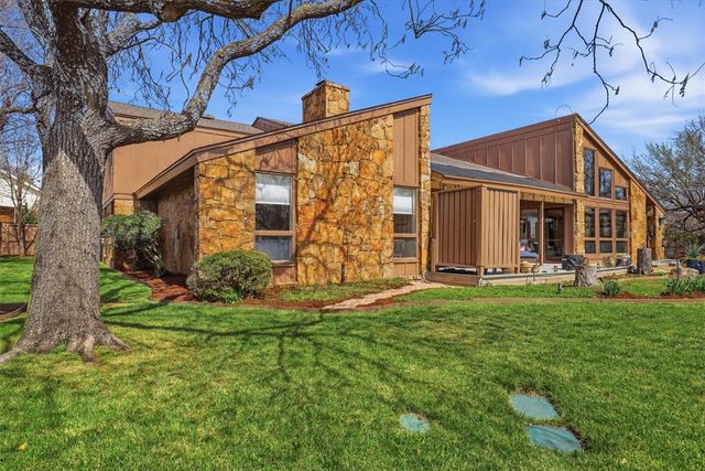 12 Rustic Hills Street, Norman, OK 73072