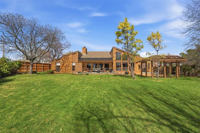 12 Rustic Hills Street, Norman, OK 73072