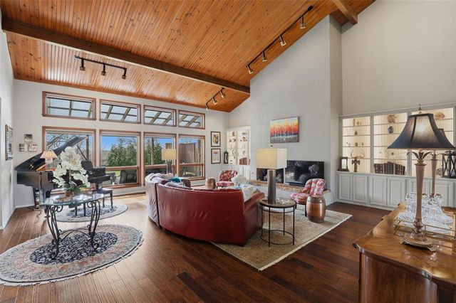 12 Rustic Hills Street, Norman, OK 73072