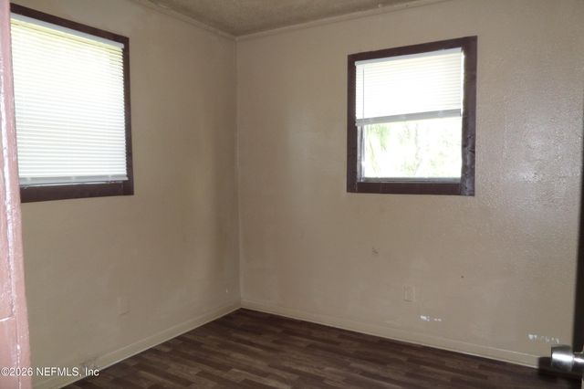 1317 E 3RD Street, Jacksonville, FL 32206