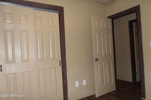 1317 E 3RD Street, Jacksonville, FL 32206