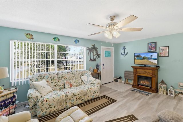 47 S MELBOURNE STREET, Beverly Hills, FL 34465