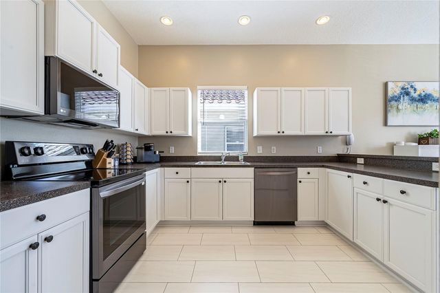 620 TUSCAN HILLS BOULEVARD, Davenport, FL 33897